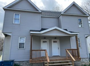 935 Washington Ave, Alton, IL 62002