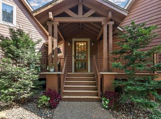 274 Saddle Ridge Ln, River Falls, WI 54022