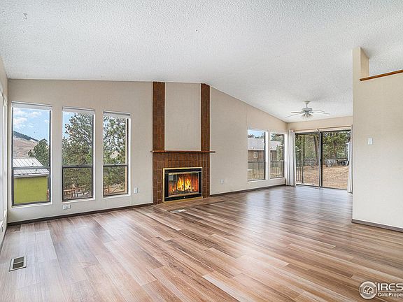 5th image of 119 Greenwood Dr