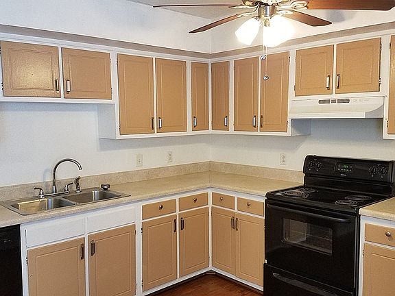 5th image of 1626 Corprew Ave