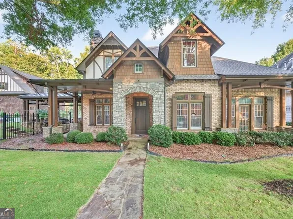 5829 Swinging Gate Rd, Gainesville, GA 30506