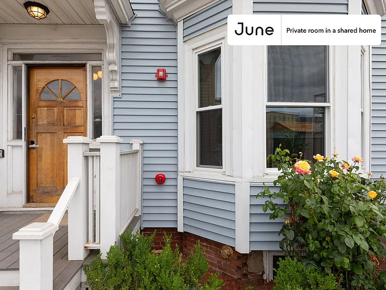 114 Boston St #B — Photo 12