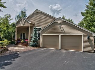 106 Plateau Rd, Pocono Pines, PA 18350