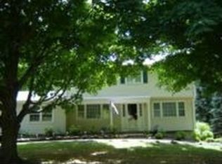 379 W River Rd, Orange, CT 06477