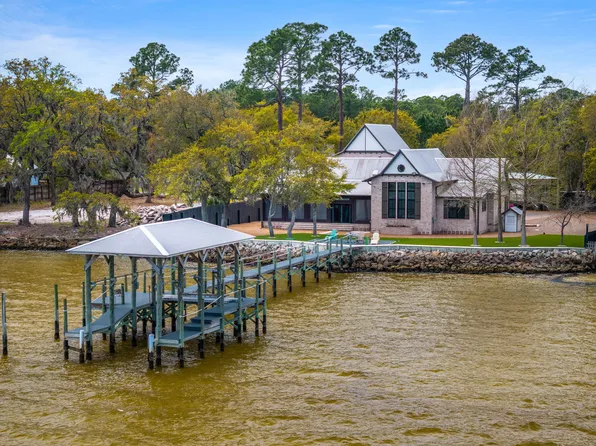 1570 Indian Woman Rd, Santa Rosa Beach, FL 32459