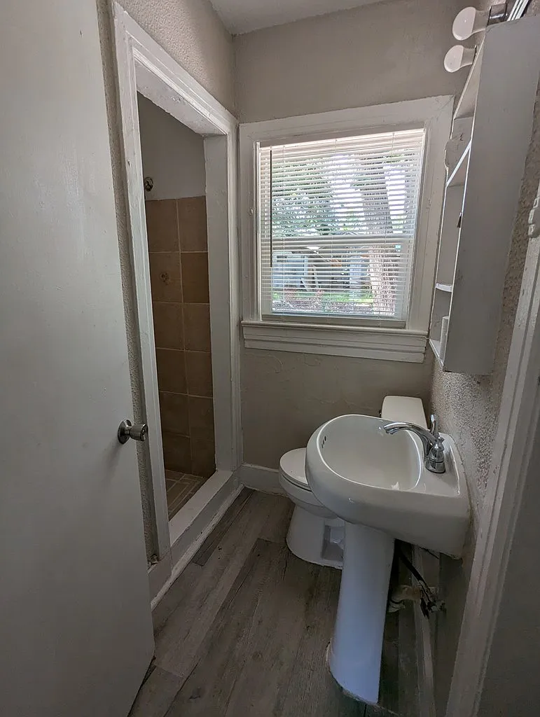 1 bed, 1.0 bath, 695 sqft, $575 — Photo 4
