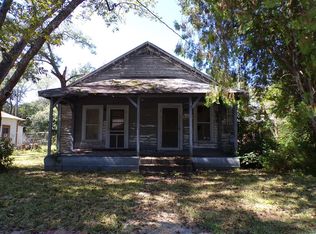 617 3rd St NW, Moultrie, GA 31768
