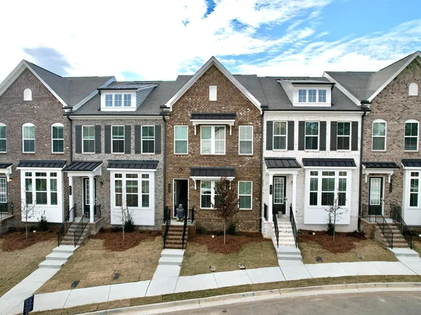 741 Cordele Ln, Sugar Hill, GA 30518