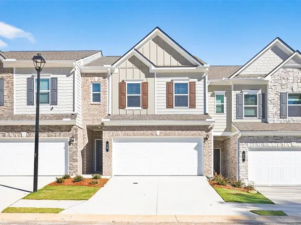18 Jacobs Farm Ln, Lawrenceville, GA 30045