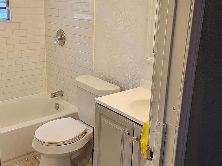 4114 Mallow St — Photo 7