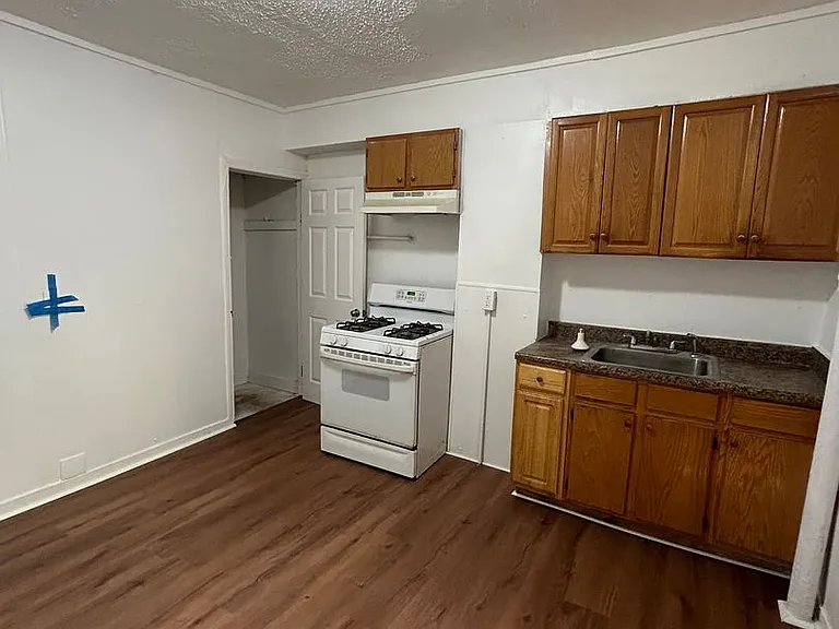 315 Federal St — Photo 9