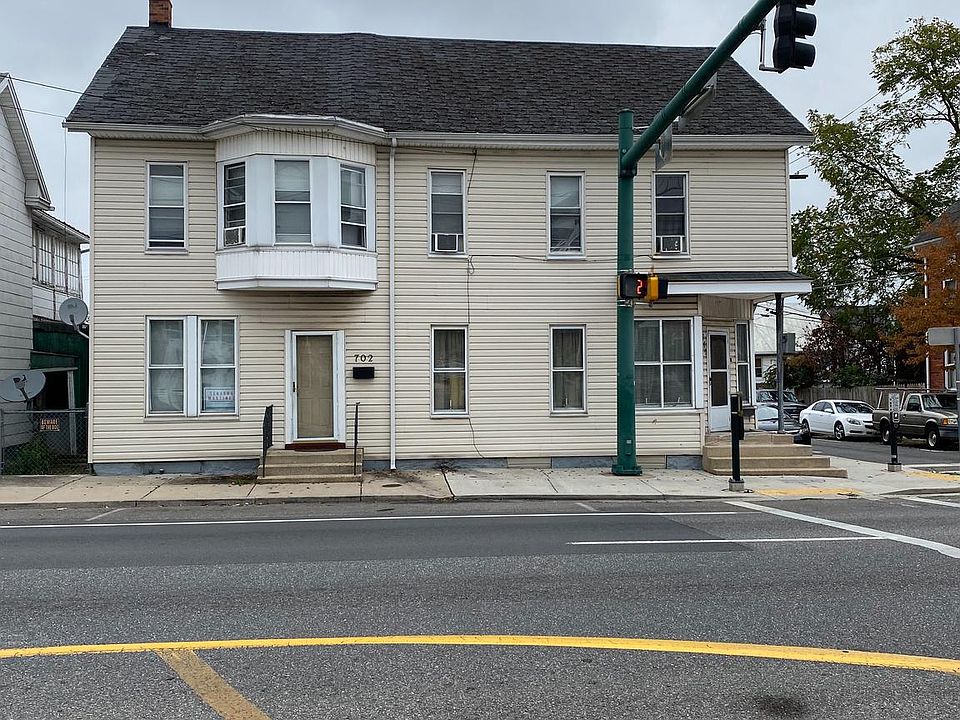1st image of 700 W Franklin St #702