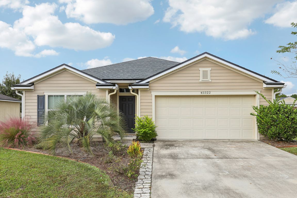 Ingleham Cir-S3010-001.jpg