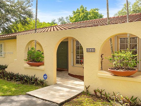 3rd image of 8520 SW 119th St