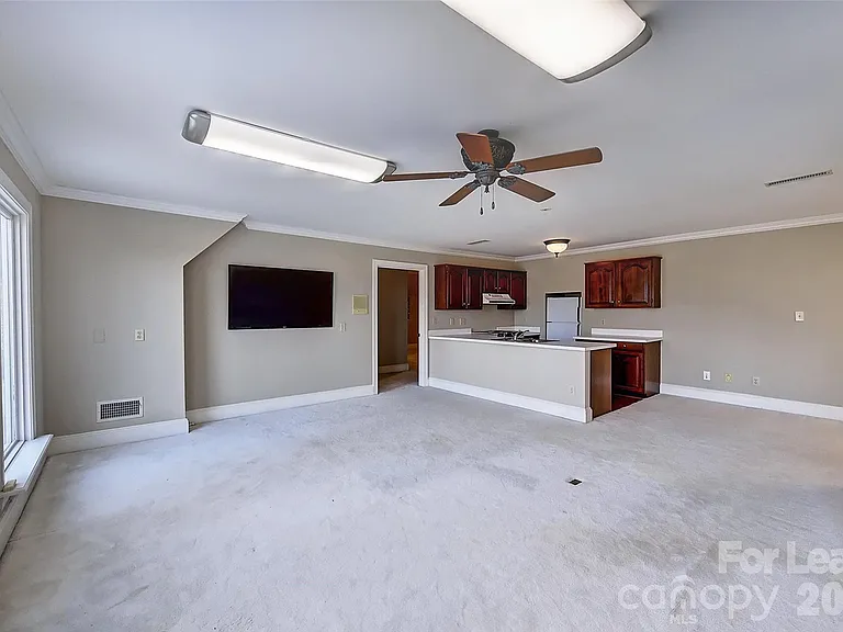 5100 Piper Glen Dr — Photo 38