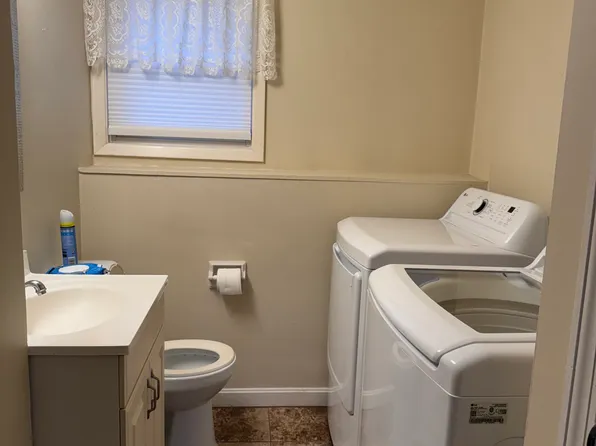 3 Newington Rd, Peabody, MA 01960