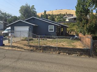 2418 Landers Ave, Roseburg, OR 97471