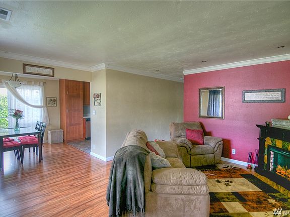 5th image of 323 Laurelhurst Dr SE