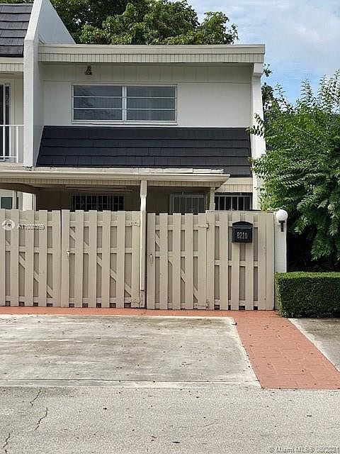 Front with carport