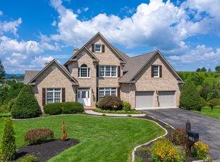 321 Magnolia Ln, Daleville, VA 24083