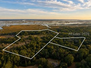 71 Tropicana Rd, Saint Helena Island, SC 29920