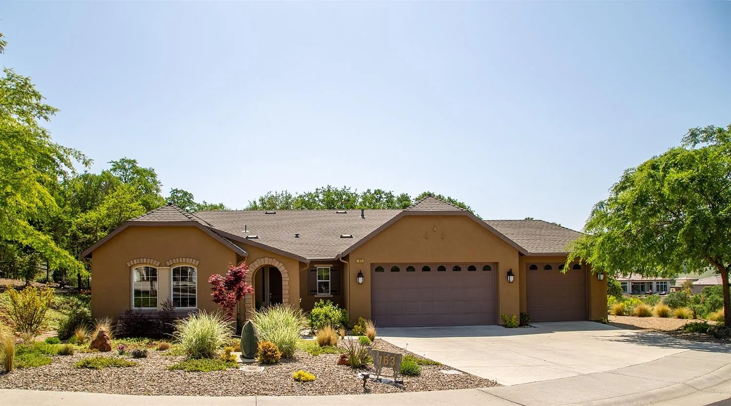 163 Hawkridge Ct photo 1