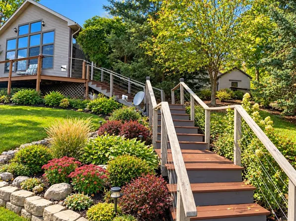 3771 Oakridge Dr, Beaverton, MI 48612