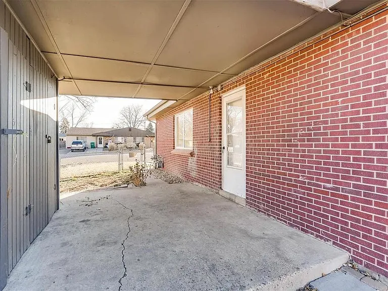 6935 W Mexico Dr — Photo 10