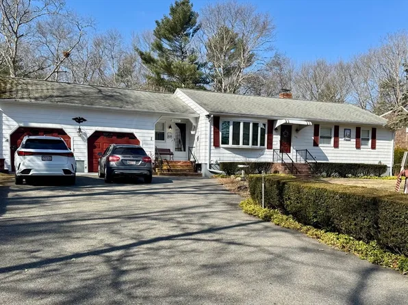 126 Highland Ave, Westport, MA 02790