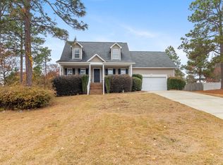 165 Cobblestone Dr, Spring Lake, NC 28390
