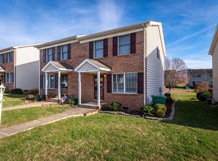 231 3rd St, Luray, VA 22835