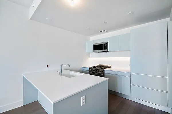 Rented by Compass | media 16