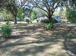 284 Sleepy Hollow Dr, Interlachen, FL 32148