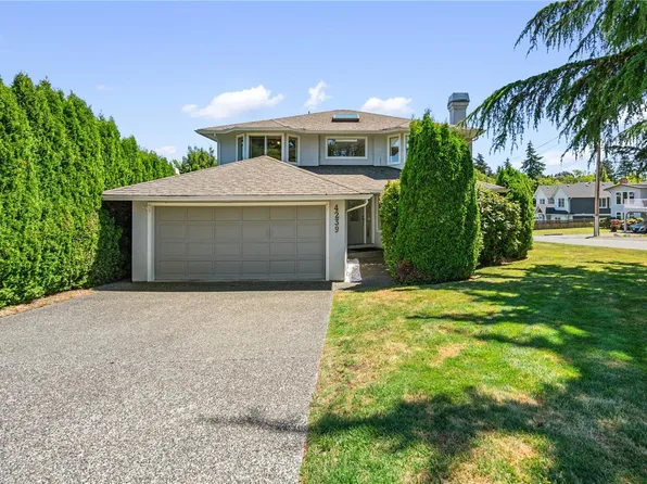 4239 Arbordale Ct, Saanich, BC V8N 6K1