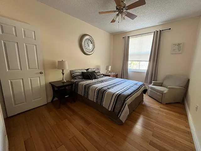 2100 Greenview Shores Blvd #518 — Photo 10