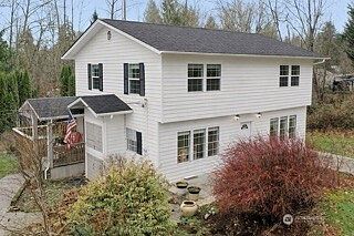 4th image of 12018 207th Avenue SE