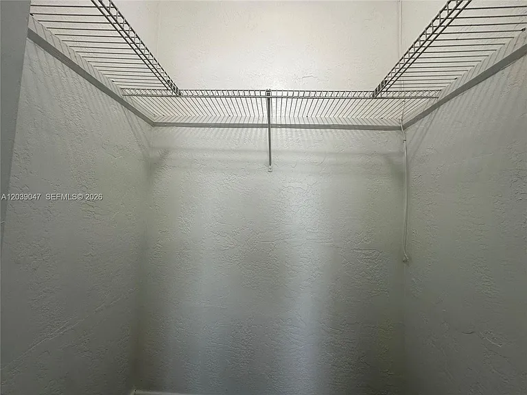 1737 Liberty St #10 — Photo 25