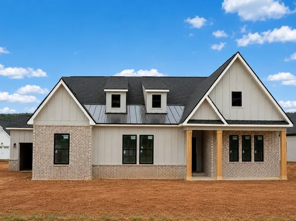 230 Leeward Dr #31, Jasper, TN 37347