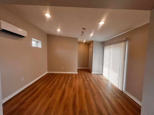 20 Marina Dr #2