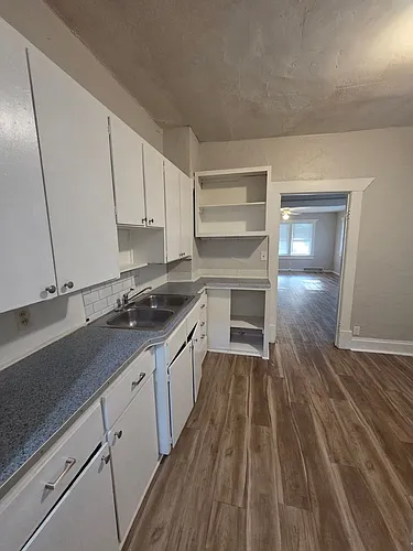 Floor plan 1933 N Waco
