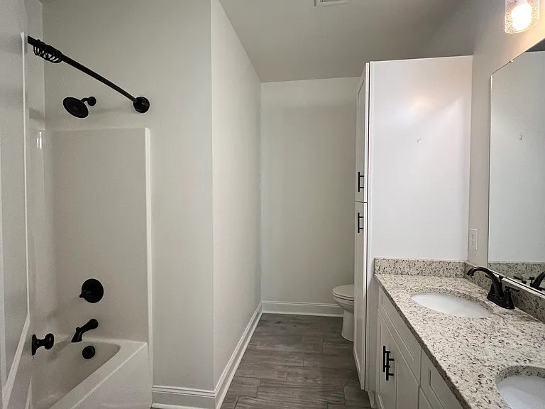 22933 Harold St — Photo 7