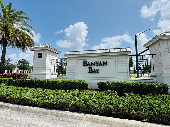 2nd image of 163 SW Pomeroy Street