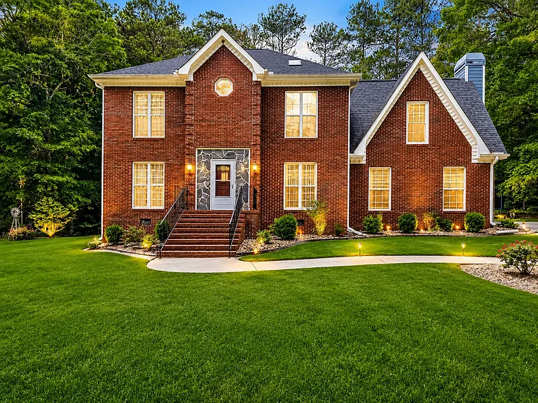 Honeybee Creek Dr — Photo 1