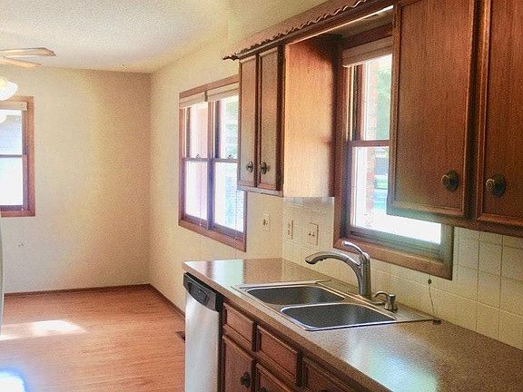 Kitchen 316-259-3867 Please text or leave a voicemail