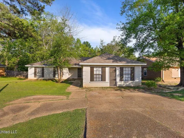207 Eagle Dr, Byram, MS 39272