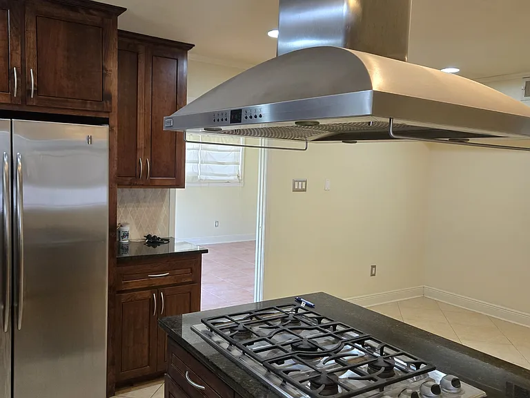 4439 Bancroft Dr — Photo 11