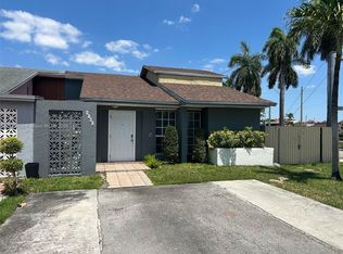 9701 SW 1st St, Miami, FL 33174