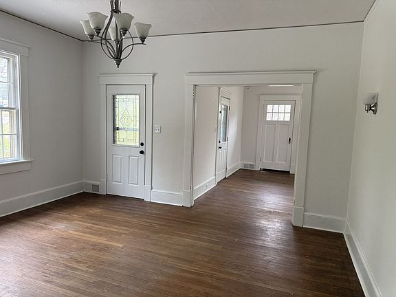 5th image of 817 N Salisbury Ave