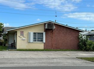 365-367 Phippen Waiters Rd, Dania, FL 33004