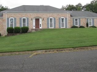 3904 Yorkshire Pl, Hopewell, VA 23860